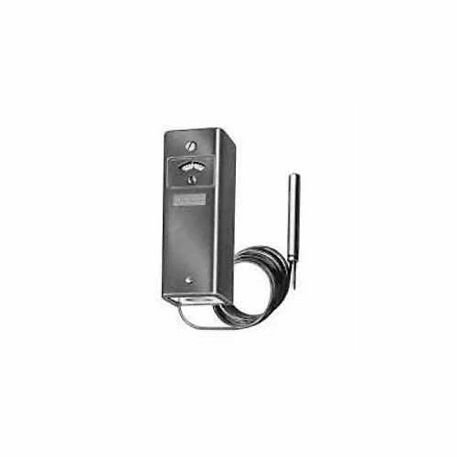 Outlet ⌛ Honeywell Manual Reset Aquastat Controller L4008E1305, W/ 66" Capillary 🛒 3 Outlet ⌛ Honeywell Manual Reset Aquastat Controller L4008E1305, W/ 66" Capillary 🛒